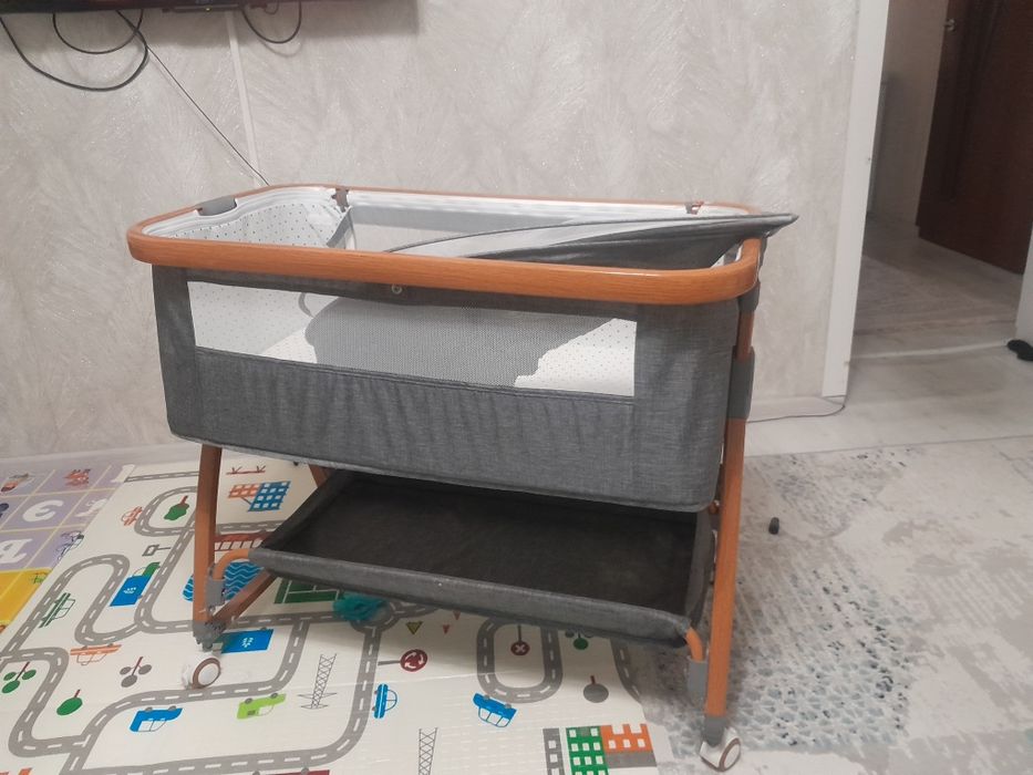 Кровать детская и