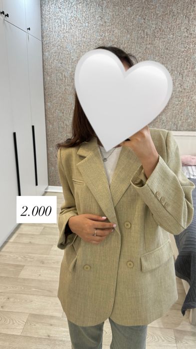 Рубашки и пиджаки по 2.000–3.000 тг