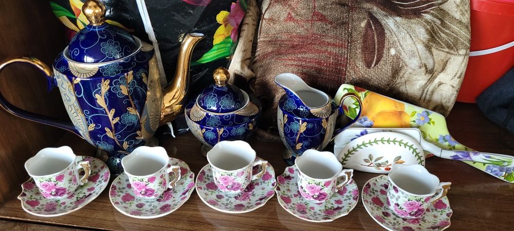 Продам чайный сервиз