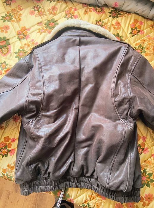 Яке. Телешка кожа с размер