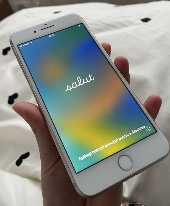 Vand Iphone 8 Plus 64 GB Silver