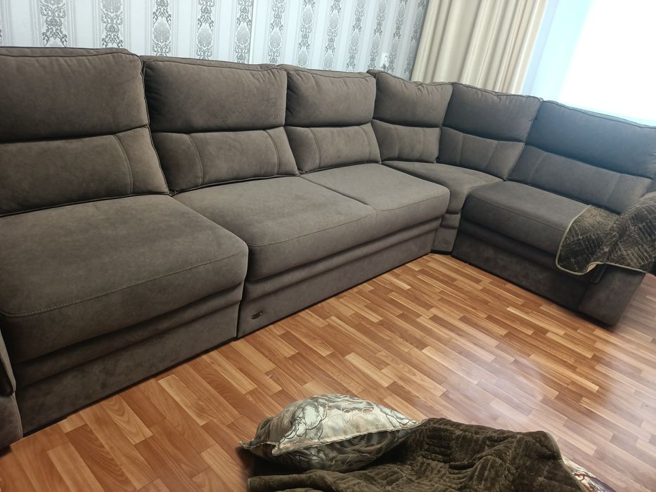 Продам диван  новый