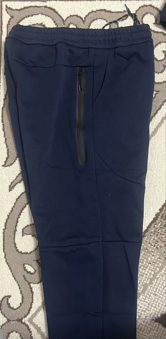 Продаю Tech Fleece двойка