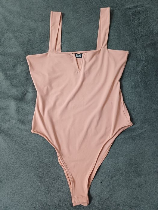 Бюстиета,потници,бодира - S,M