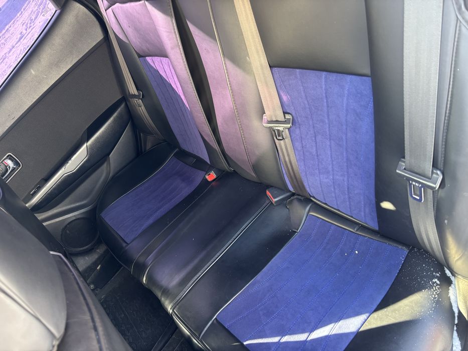 Продам чехлы на авто