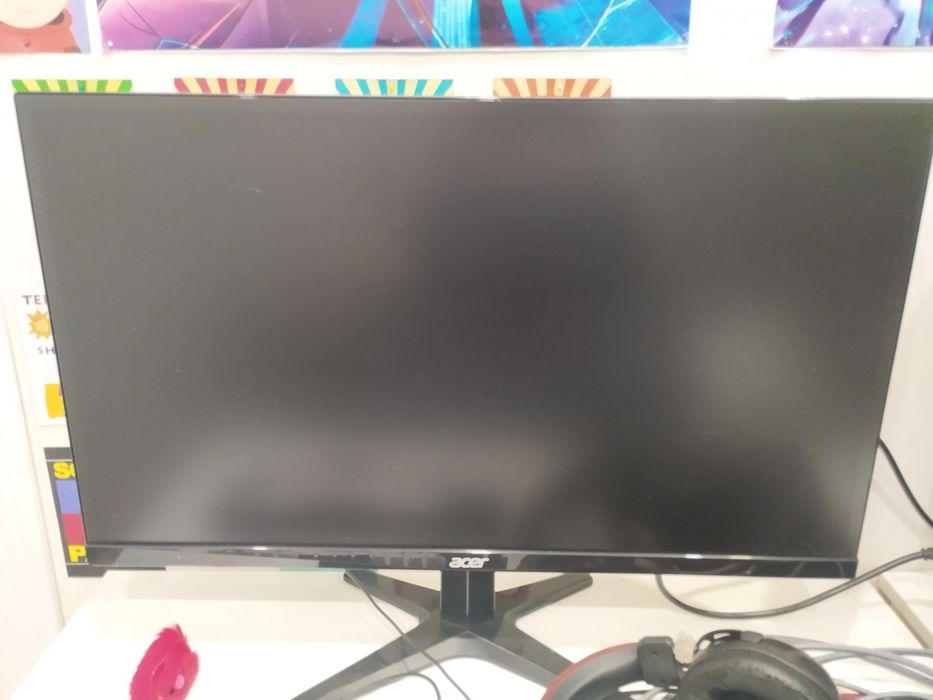 Монитор и компьютер