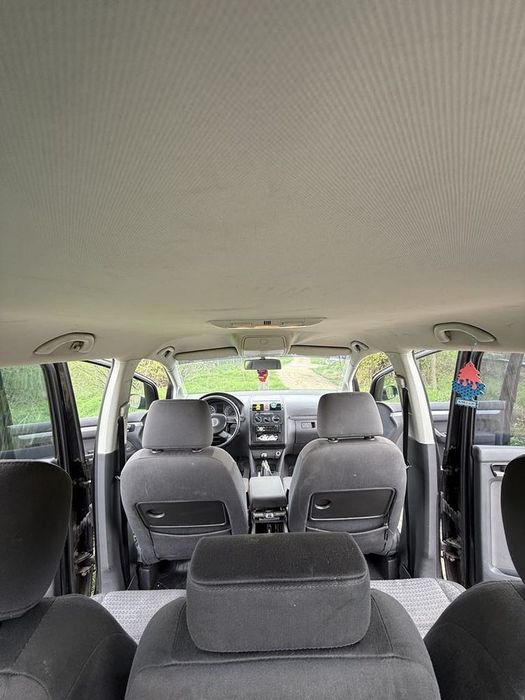 •VW Touran 1.6 FSI 116кс. Бензин на ЧАСТИ Имам и 1.9 tdi 105кс/2.0 140