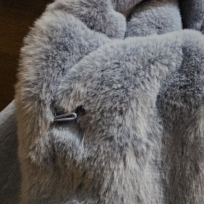 Шубка Coton голубая с капюшоном