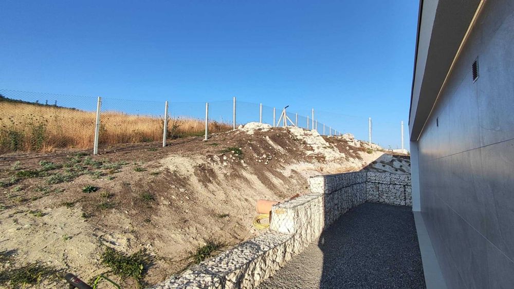 Нискоенергийни къщи до Балчик