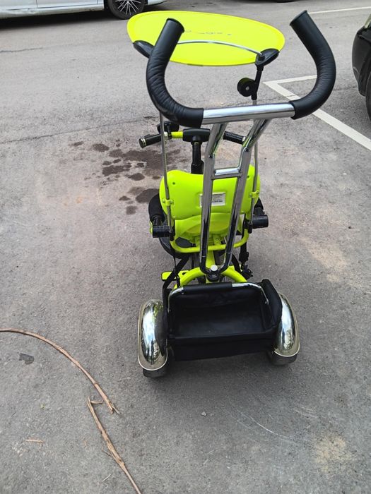 Продавам триколка за деца