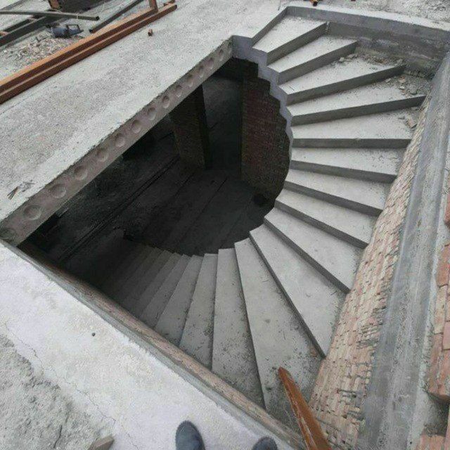 Beton zina ( Лестница) qilamiz.