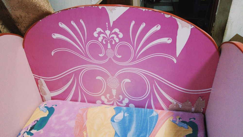 Кровать детская с матрасиком