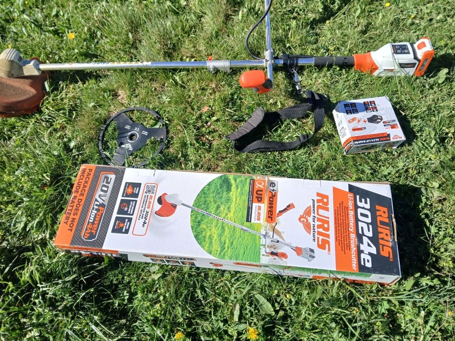 Motocoasa cu acumulator  Ruris 3024e