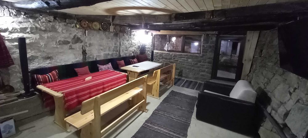 Продава се Къща в Елена - 150 кв.м за 490 €/кв.м - Снимка #18