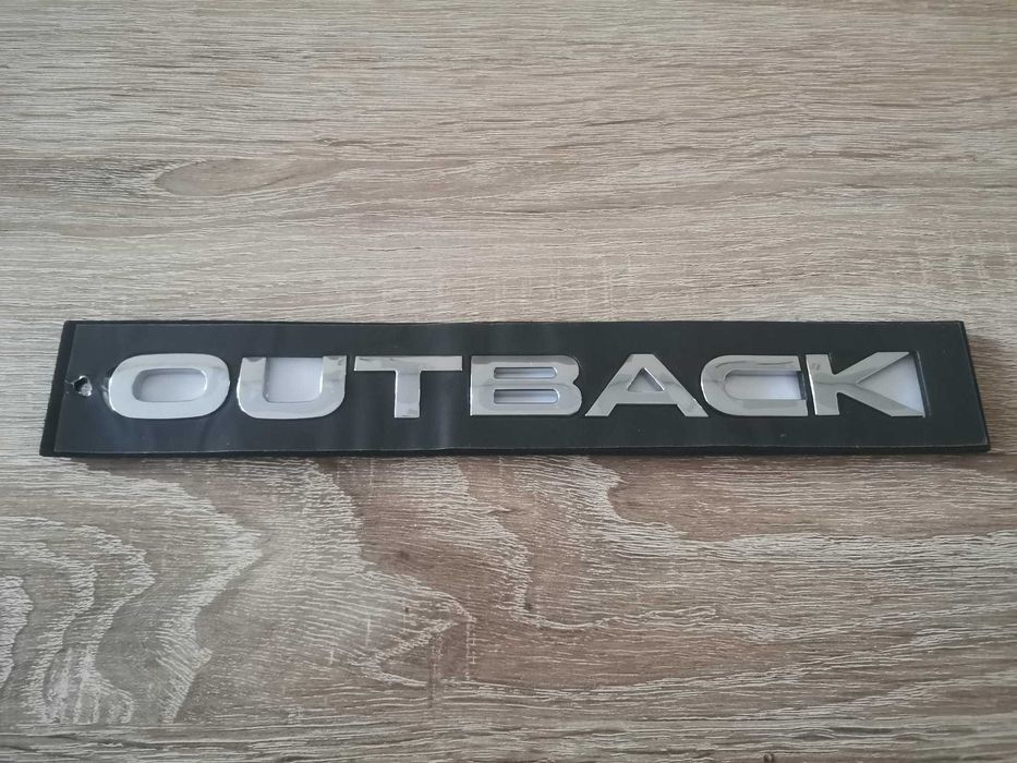 Subaru Outback емблема сребрист гланц