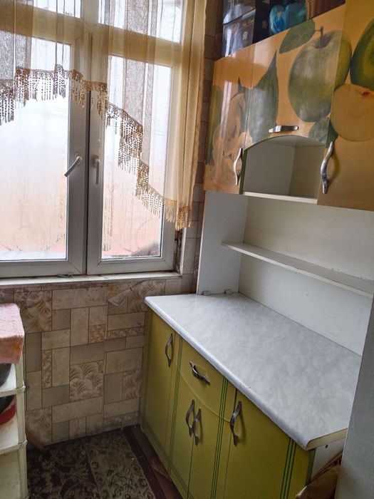 Продаю 2х комнатную квартиру балкон 1.5×6 Чиланзар 19 квартал Базарчик