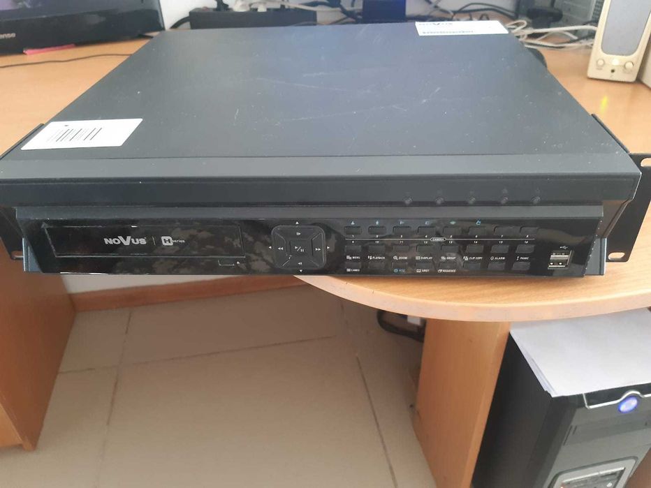 Видеорегистратор Novus NDR-HB4416