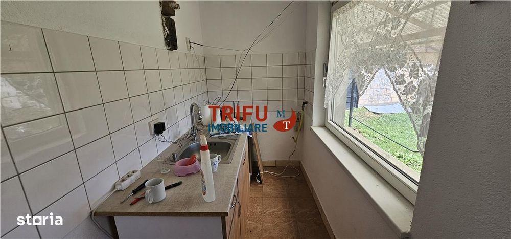 Casa de vanzare in comuna Cricau 1534mp teren