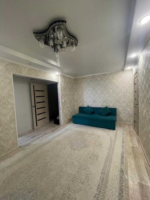 продам  2 комнатную квартиру