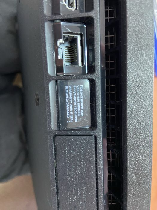Продам ps4 в ИДЕАЛЬНОМ состоянии