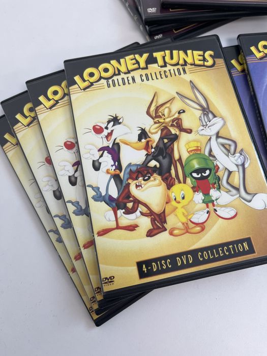 Desene Loony Tunes, colectie de 12 DVD-uri