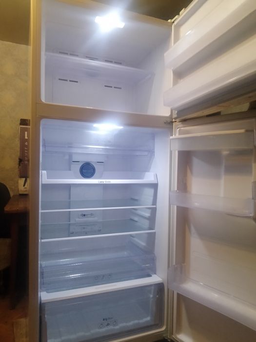 Продам холодильники