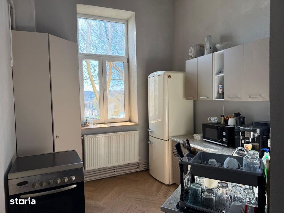 Spatiu Birouri | 5 Camere | Zona Peninsulara