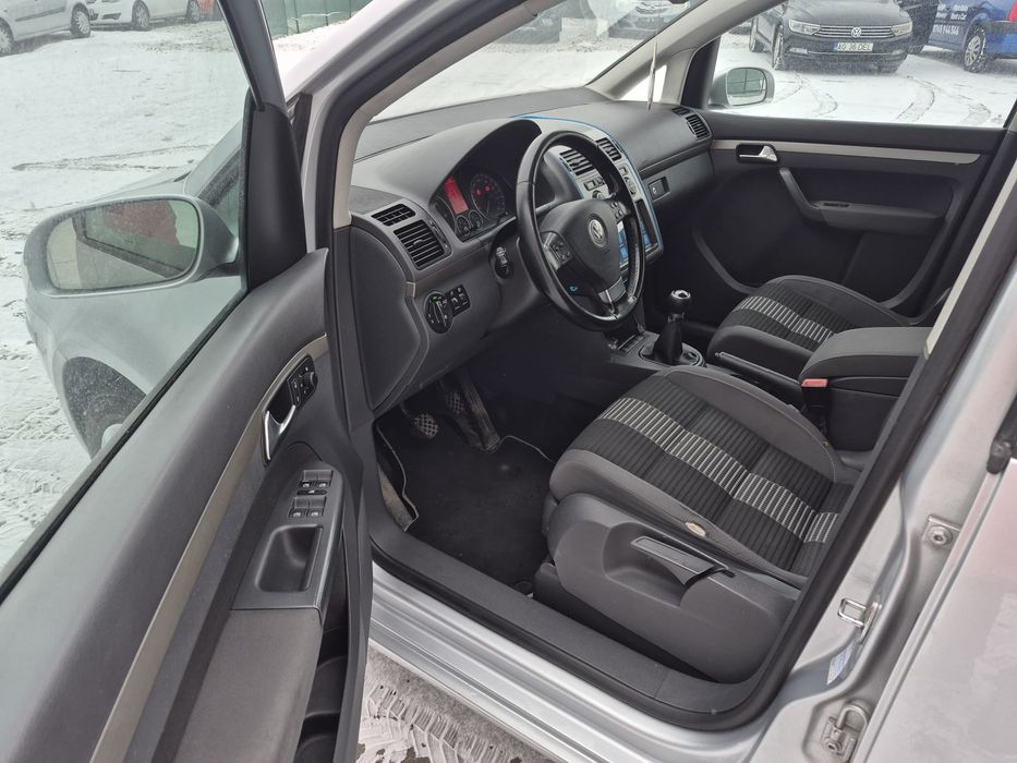 De vanzare WV Touran 7 locuri