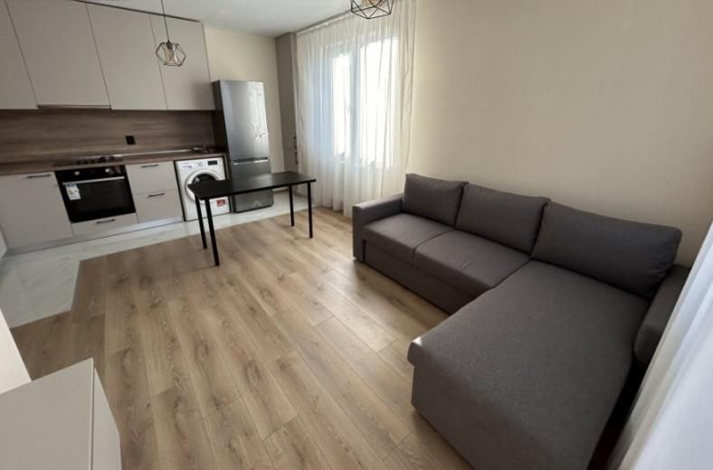 Дава се под наем Двустаен апартамент в София, Карпузица - 75 кв.м за 475 € - Снимка #1