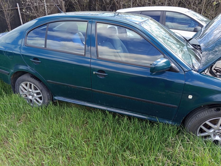 Skoda Octavia tour alh avariată