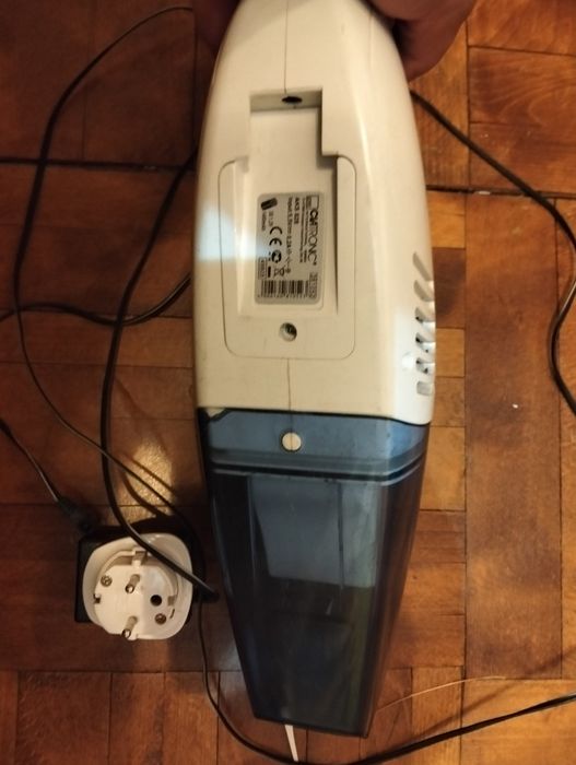 Aspirator auto  utilizat dar funcțional