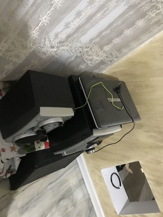 Vand combina sony +subwoofer