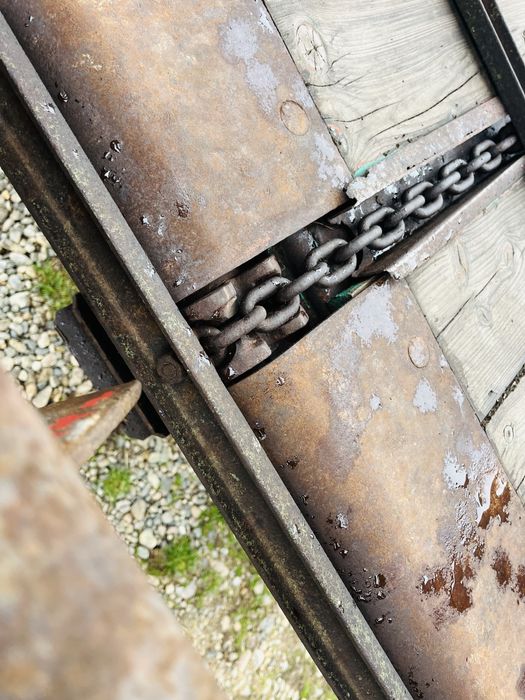 Mig gunoi, remorca de imprastiat balegar 6.5 Tone, Kirchner 3 lanturi