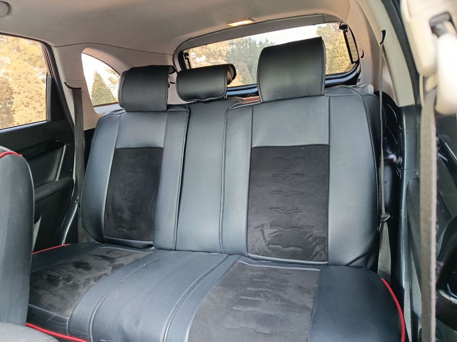 Captiva 4 2013! Holati yaxshi. Rangi Qora. Metan Gaz