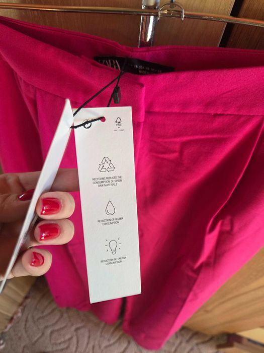 Панталон с широки крачоли, чисто нов с етикет,разме хс