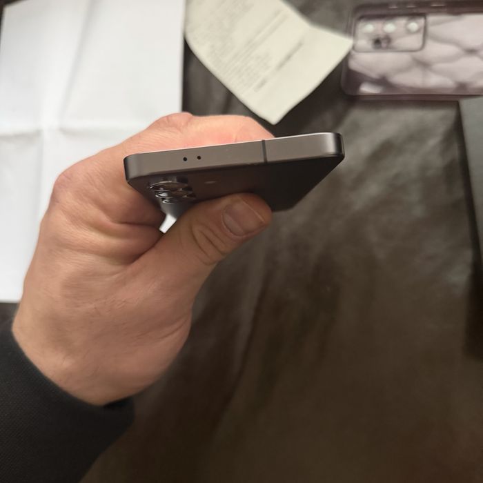 Samsung s24 перфектен