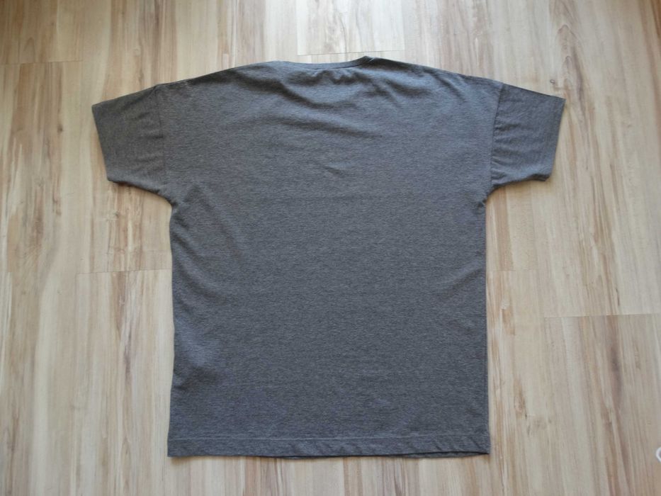 НОВА Оригинална Diesel сива тениска размер М