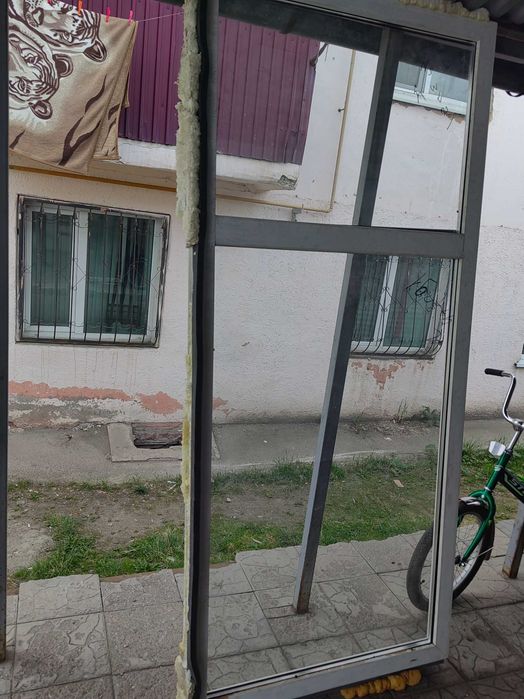 Окно пластиковое продам