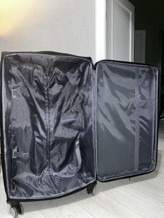 Чемодан WENGER SION, черный