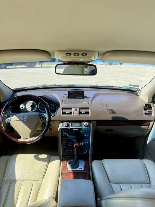 //Volvo XC90 D5 AWD/P. Executive\\