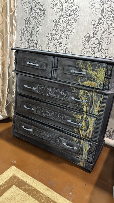 Продам советский отреставрированный комод