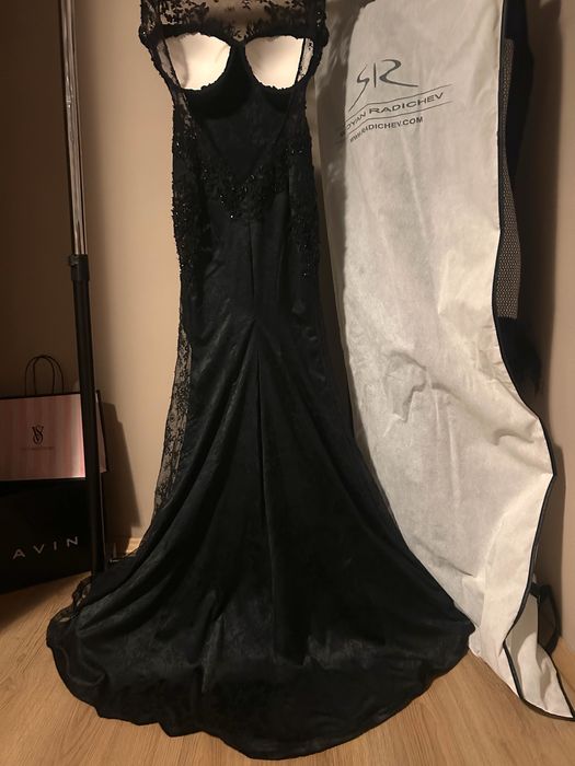 Официална рокля Стоян Радичев