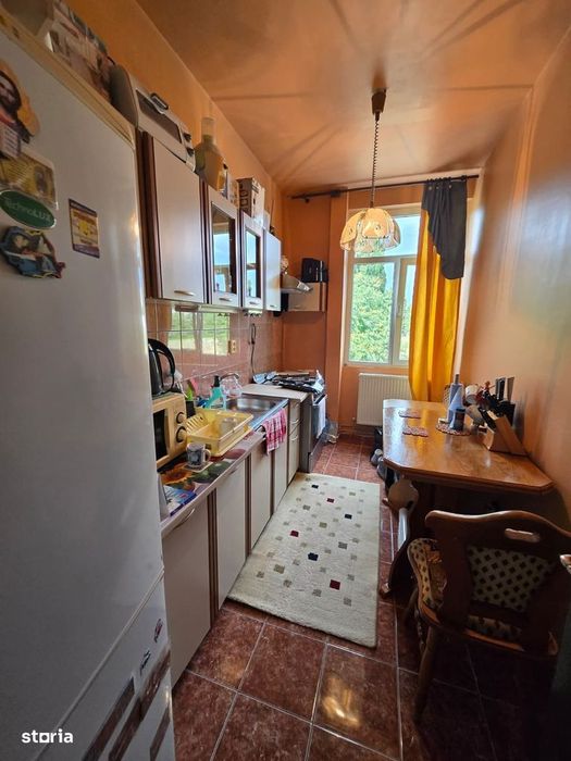 Apartament renovat 2 camere,  boxa, centrala proprie, Bogdanestilor