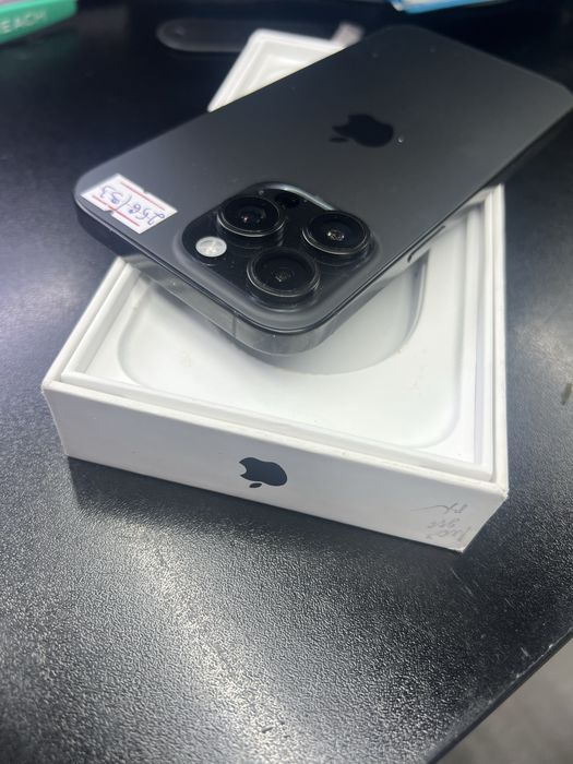 iPhone 16 Pro Max 256GB