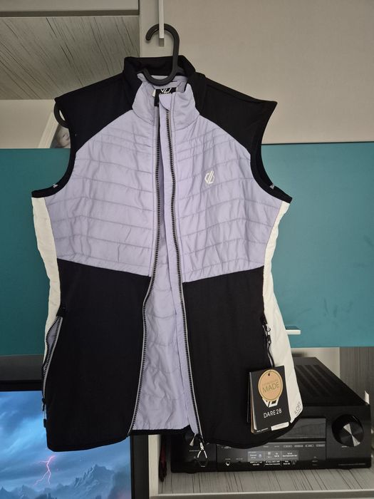 Vestă noua cu etichetă masura 38 Dare2B