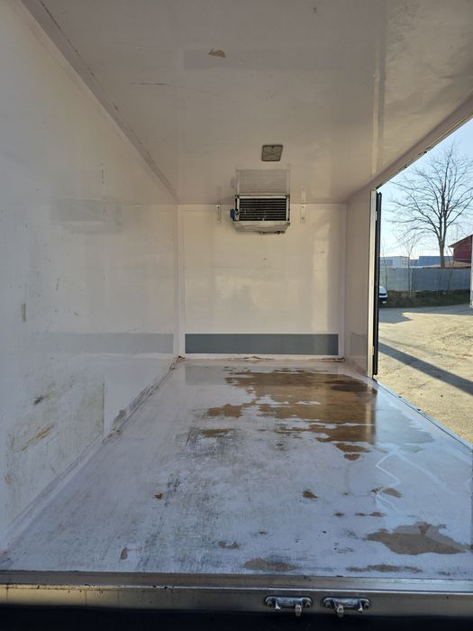 Cub frigorific functional 220 !!