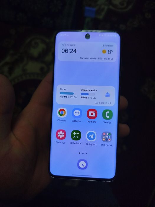 Samsung Galaxy S20 5G yaxshi holatda 12/128GB korea