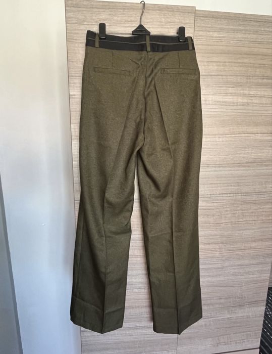 С етикет Дамски панталон