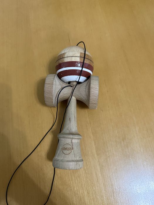 Kendama Broken Shape