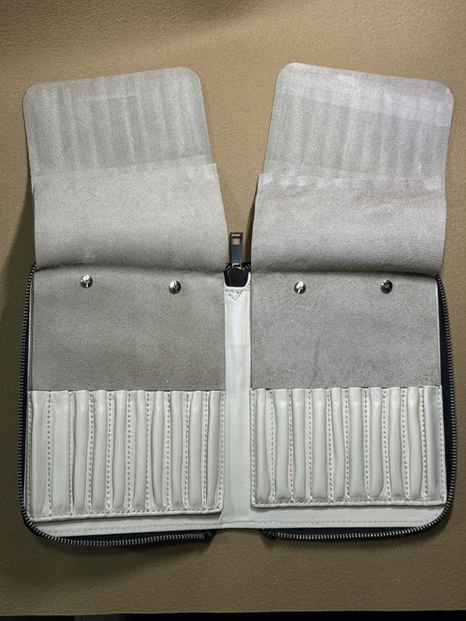 Кейс для медицинских инструментов